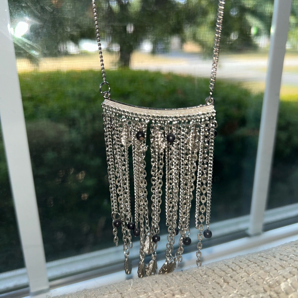 NWT Paparazzi Silver and Navy Chain Necklace 🤍💙